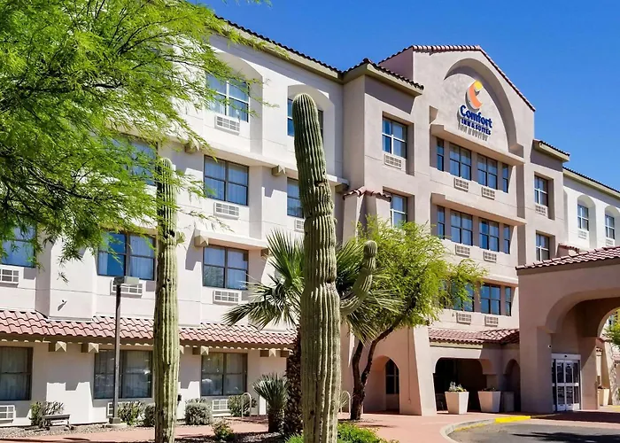 Comfort & Phoenix Sky Harbor Airport Hotel