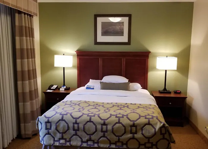 Comfort & Phoenix Sky Harbor Airport Hotel Tempe
